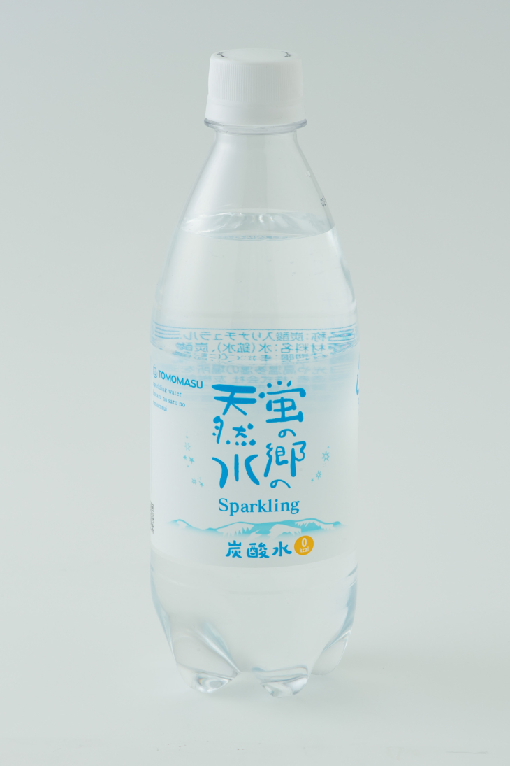 蛍の郷の天然水スパークリング500ml